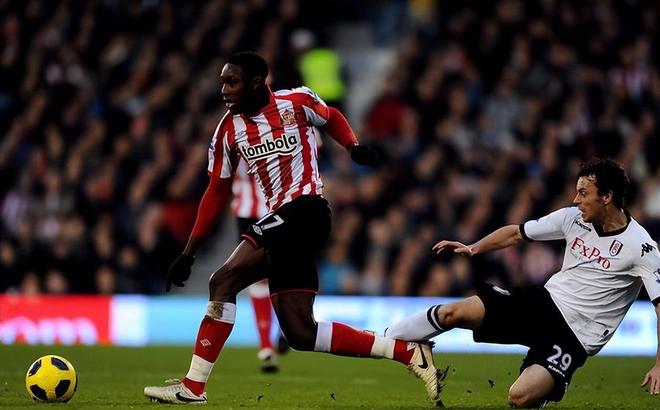 包含富勒姆客场击败桑德兰,重返积分榜前十的词条 包含富勒姆客场击败桑德兰,重返积分榜前十的词条