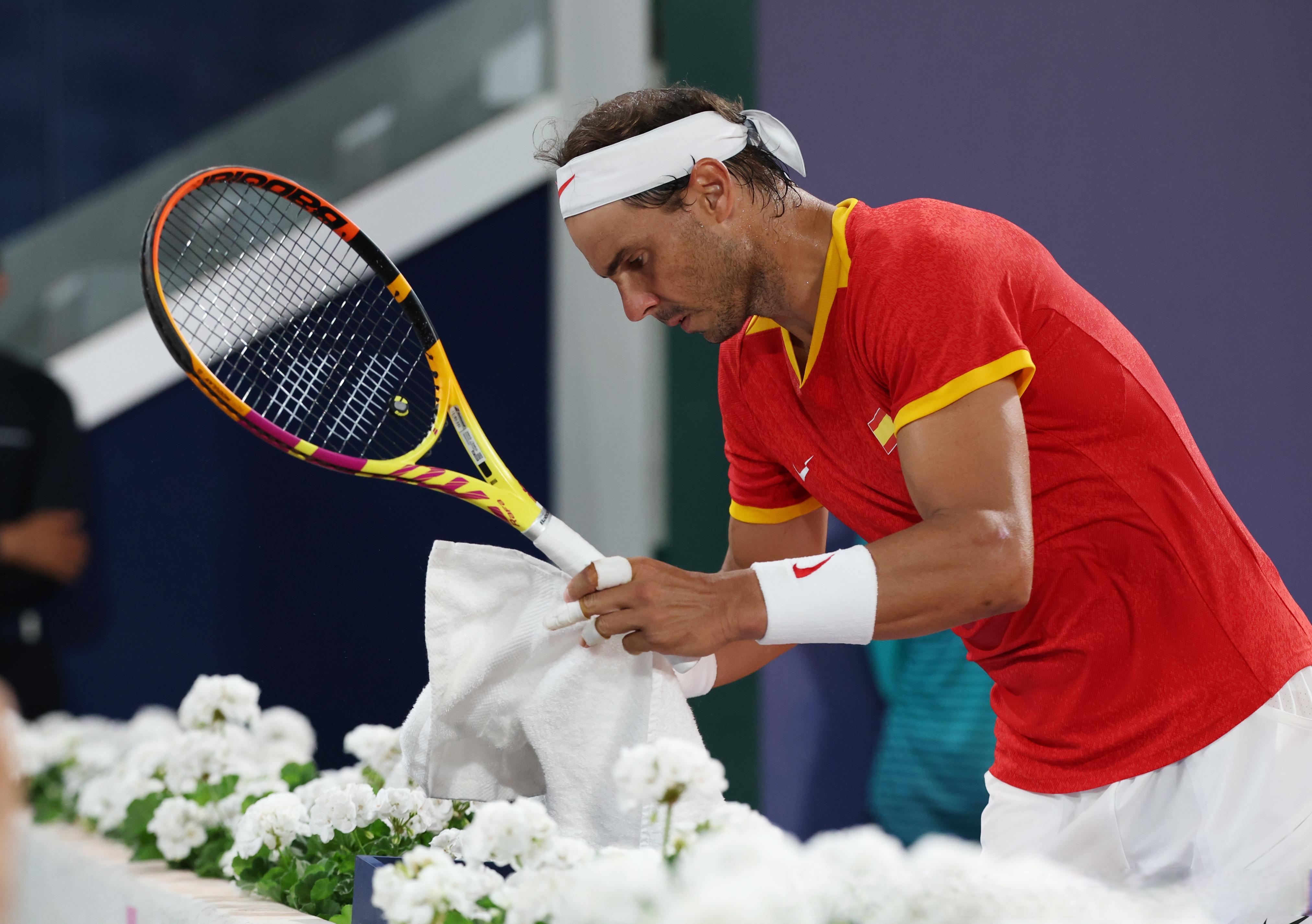 包含欧洲网球队爆冷世界网球队,纳达尔完成帽子戏法的词条 包含欧洲网球队爆冷世界网球队,纳达尔完成帽子戏法的词条