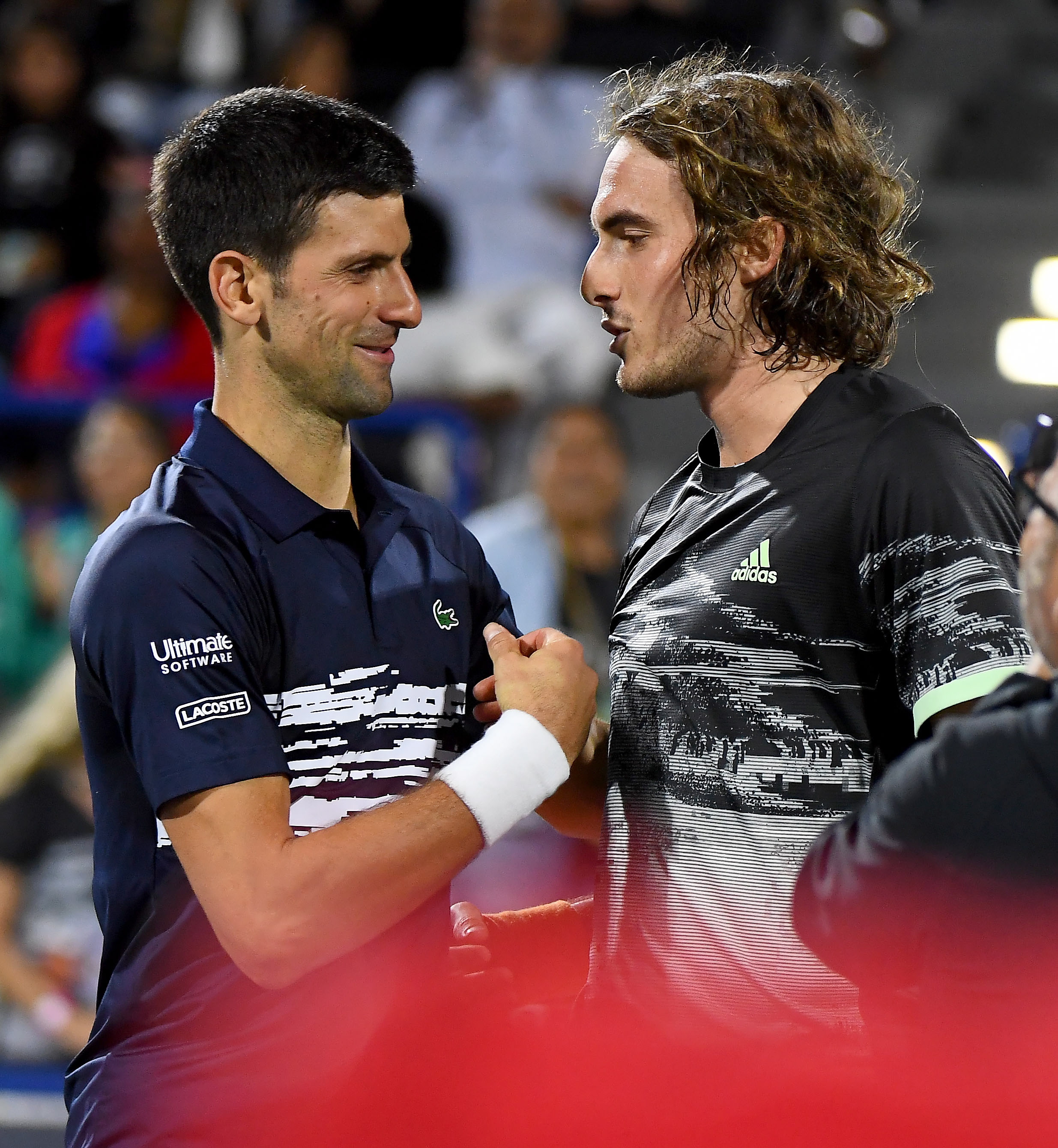 世界网球队鏖战西班牙网球队,西西帕斯关键制胜的简单介绍 世界网球队鏖战西班牙网球队,西西帕斯关键制胜的简单介绍