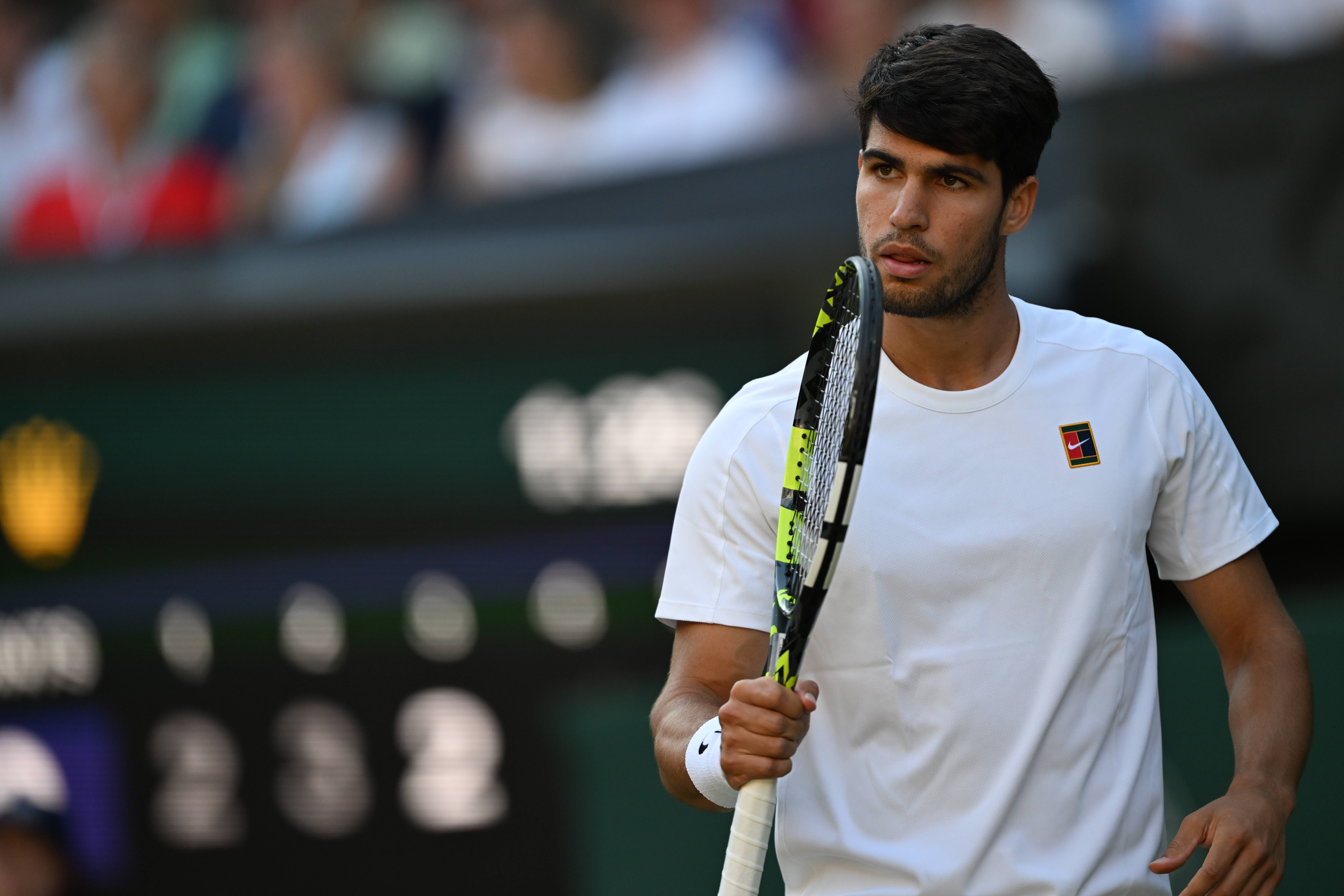 澳大利亚网球队险胜英国网球队,阿尔卡拉斯统治全场 澳大利亚网球队险胜英国网球队,阿尔卡拉斯统治全场