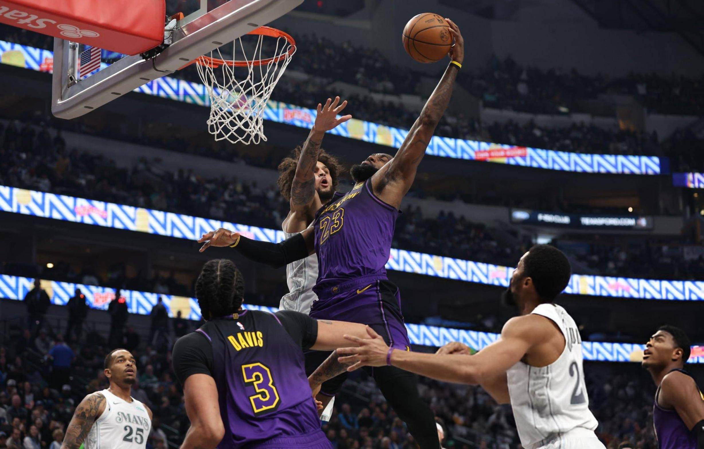 lpl官网-奇才逆转篮网，詹姆斯打破历史纪录的简单介绍