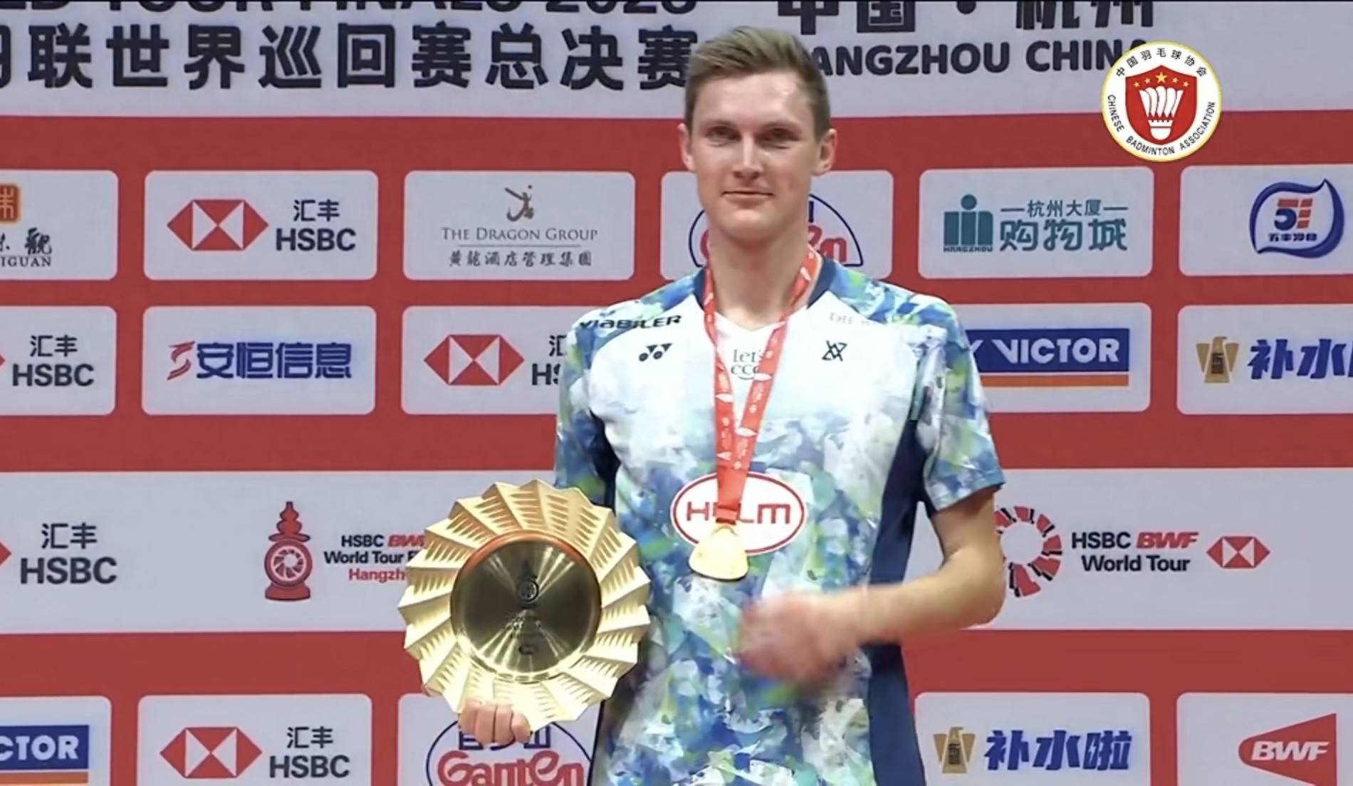 LOL直播入口-中国羽毛球队力克日本羽毛球队，安赛龙绝境逆转的简单介绍