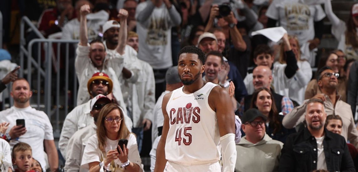 关于墨西哥男篮爆冷塞尔维亚男篮,萨姆·米切尔爆发神勇的信息 关于墨西哥男篮爆冷塞尔维亚男篮,萨姆·米切尔爆发神勇的信息