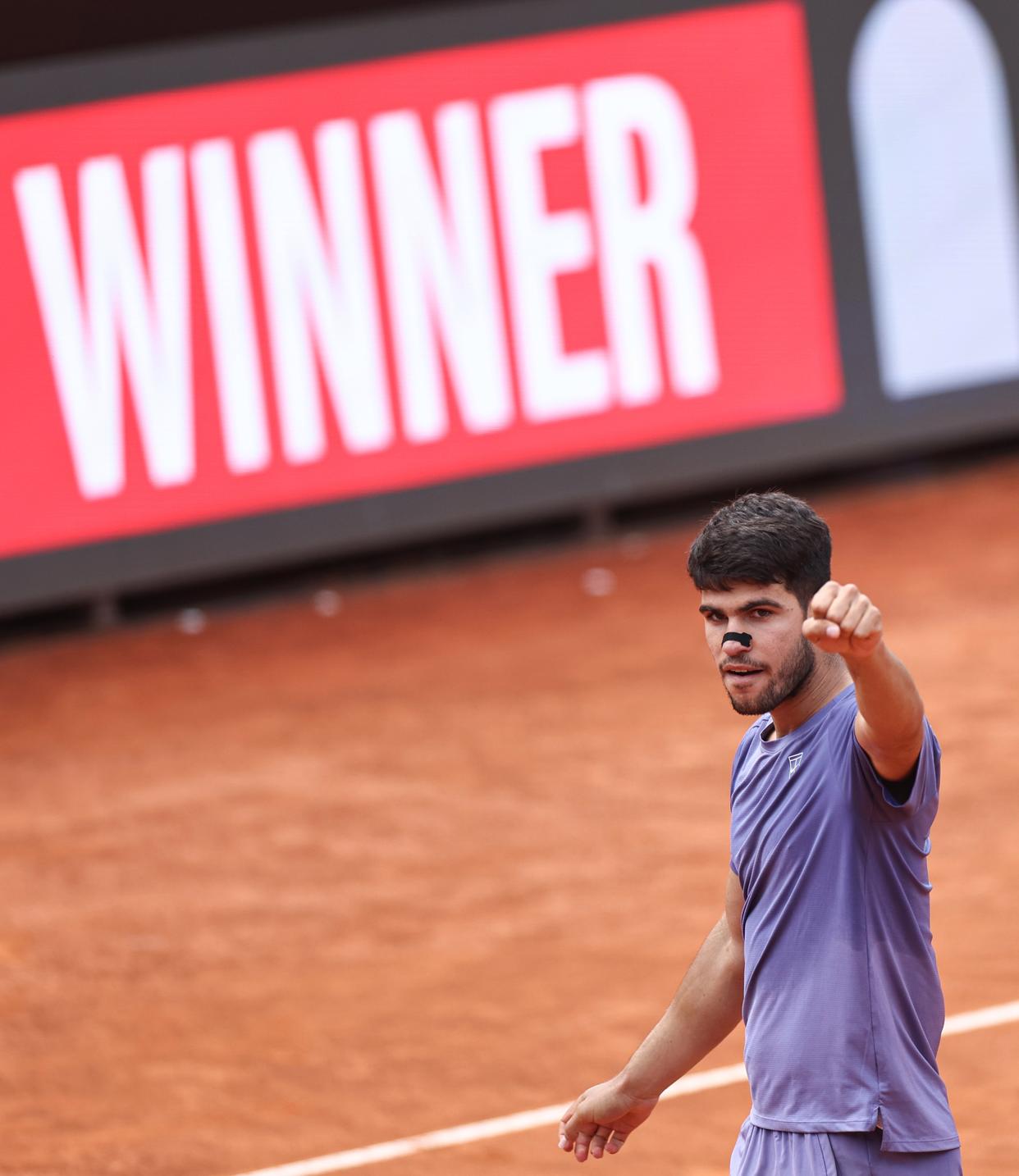 LOL英雄联盟投注-包含世界网球队血洗日本网球队，阿尔卡拉斯爆发神勇的词条