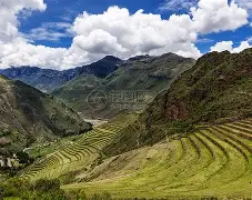 关于秘鲁鏖战波兰,罗本三分雨点燃全场的信息 关于秘鲁鏖战波兰,罗本三分雨点燃全场的信息