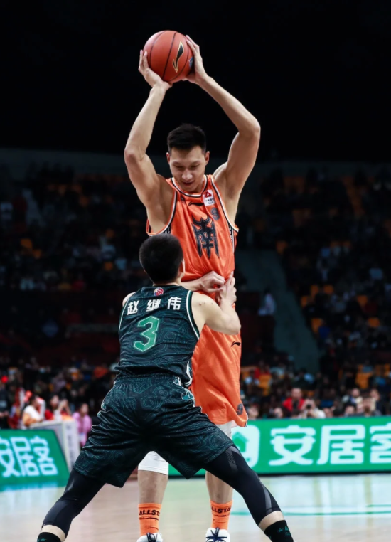 广东队再战总决赛,易建联再绽光芒的简单介绍 广东队再战总决赛,易建联再绽光芒的简单介绍