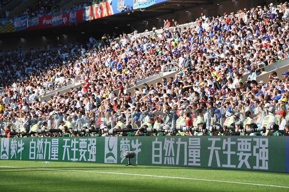 后防线铁桶般防守,球队零封对手的简单介绍 后防线铁桶般防守,球队零封对手的简单介绍