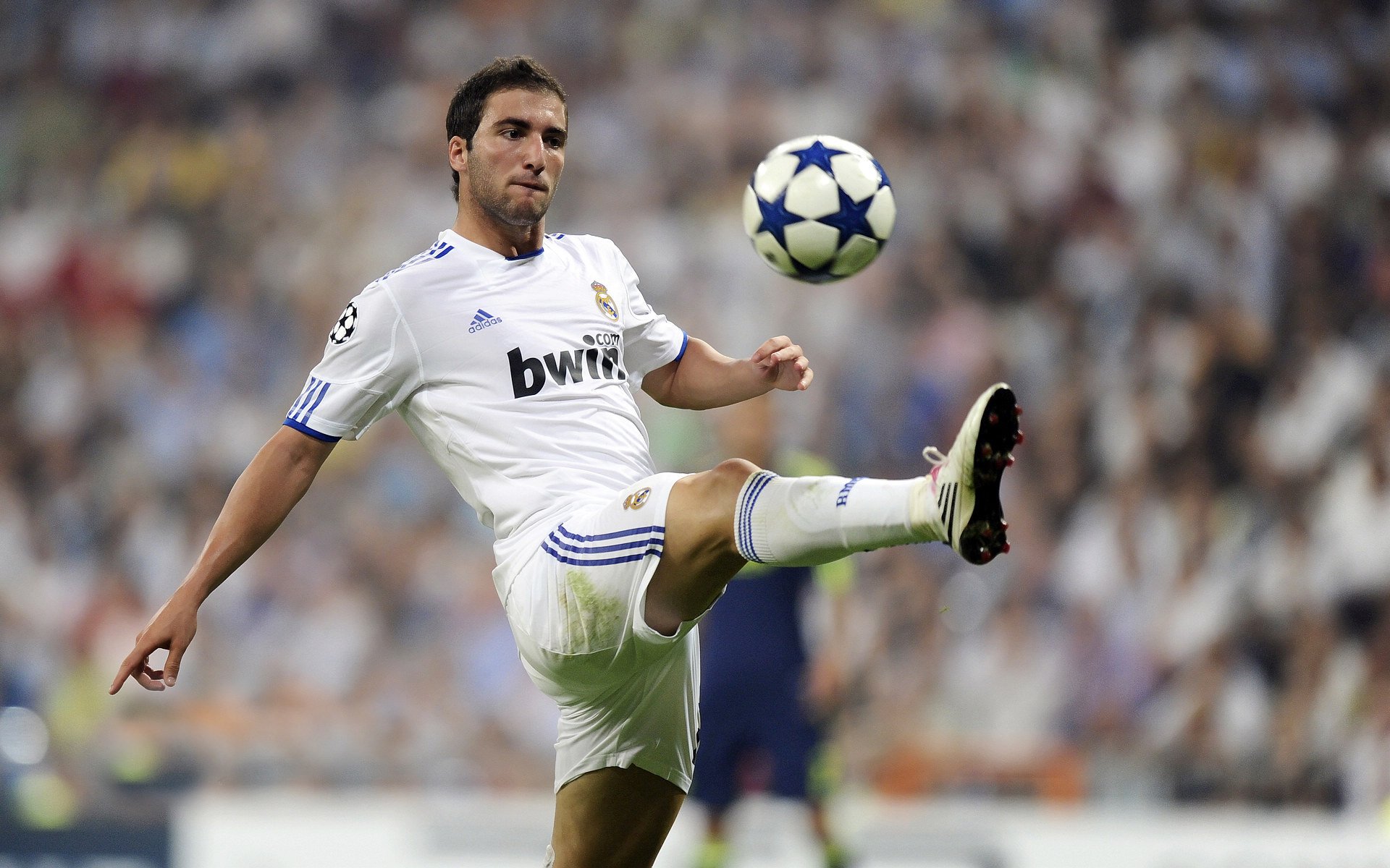 塞内加尔掀翻威尔士，卡拉斯科如何从隐形人蜕变为关键先生