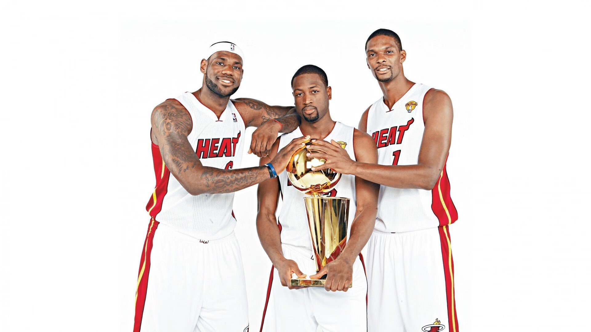 加维独舞东决，哥伦比亚洪流冲垮洪都拉斯，新王于关键时刻加冕