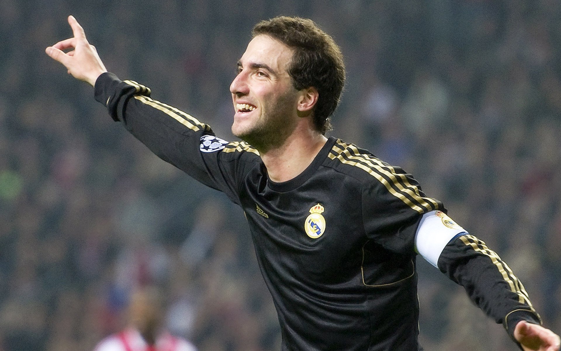 温网力克美网，阿尔卡拉斯关键制胜背后的网球哲学与时代更迭